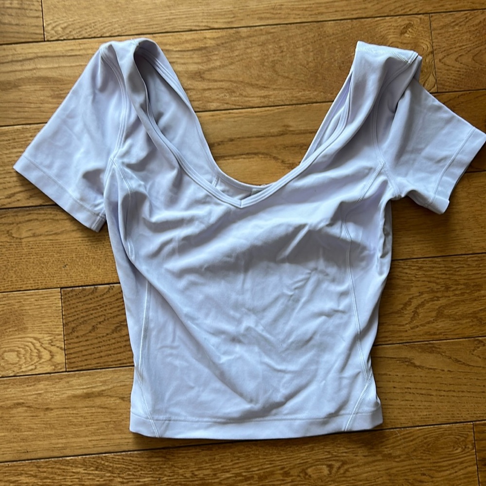 Lululemon short sleeve shirt